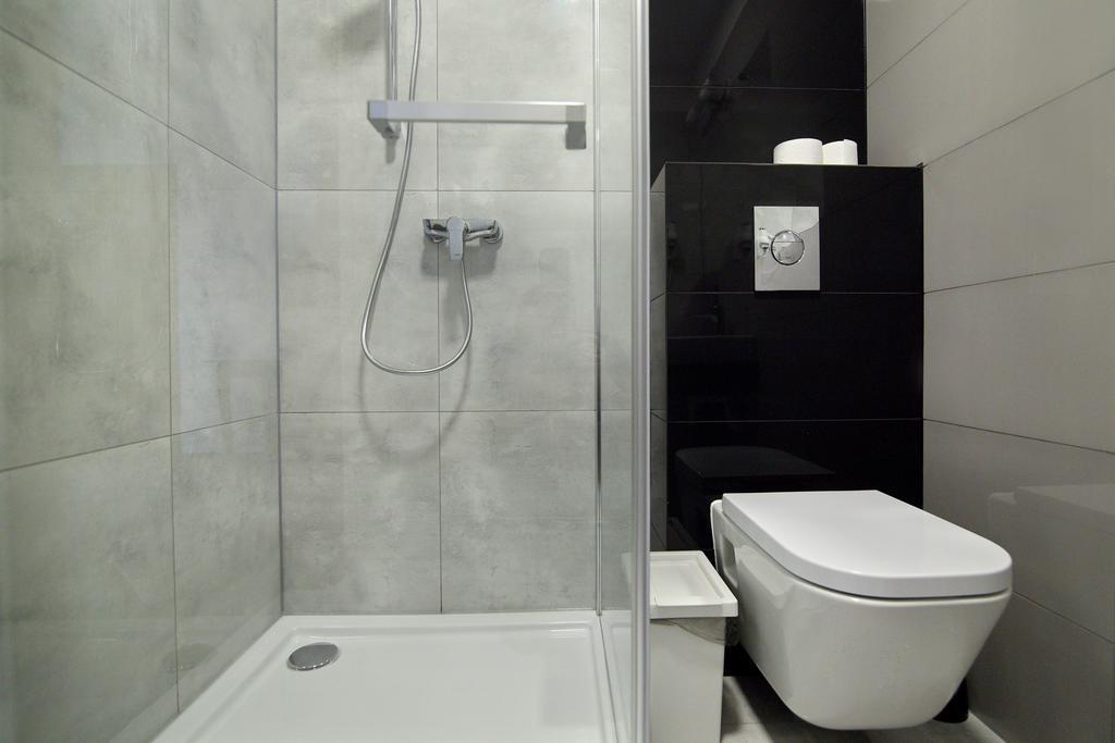 Amadeus Motel Lomza Bagian luar foto